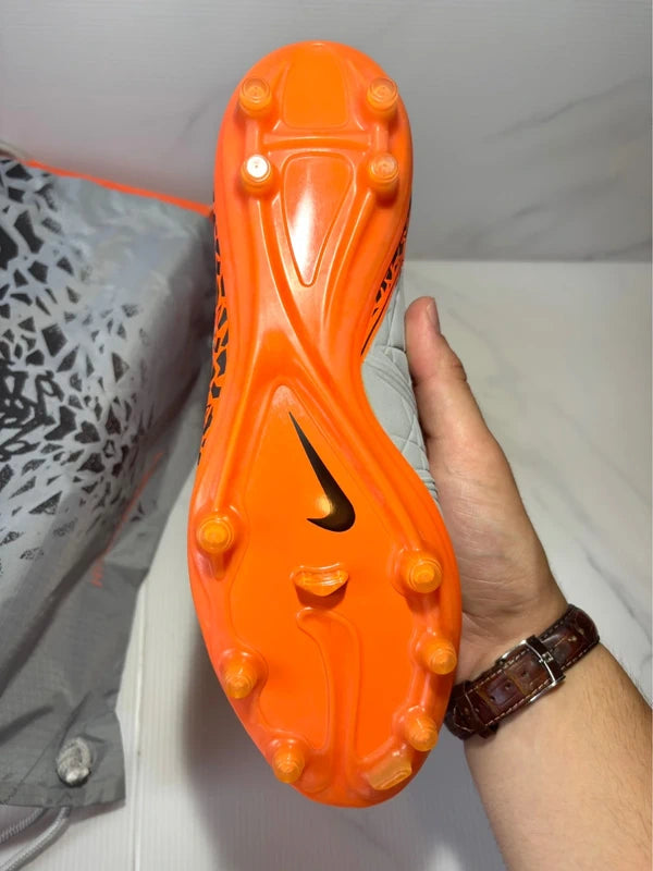 Nike Hypervenom Phinish FG – Wolf Grey / Total Orange / Black