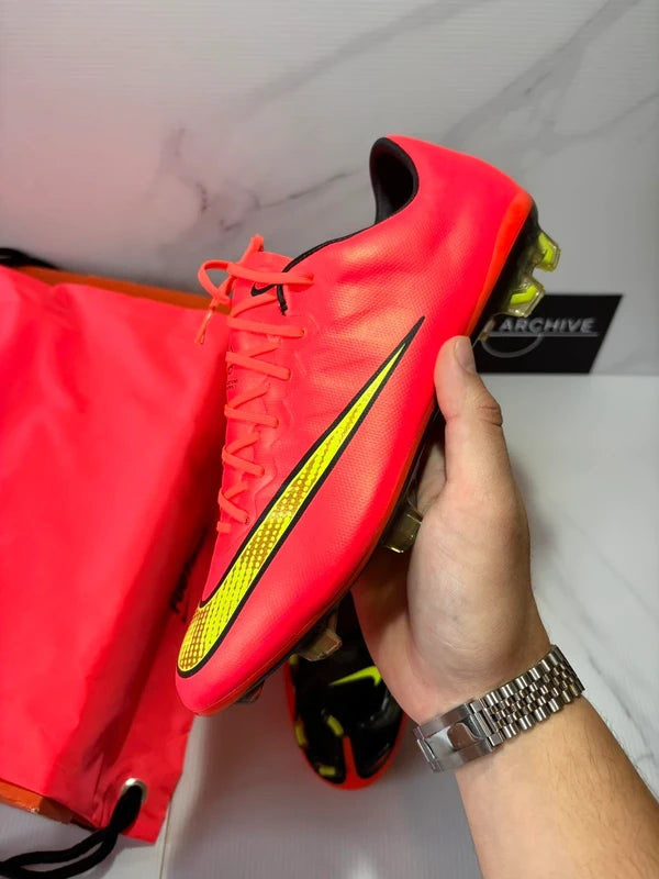 Nike Mercurial Vapor X FG 2014 World Cup – Hyper Punch / Gold / Black