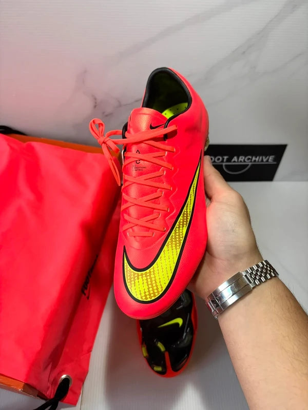 Nike Mercurial Vapor X FG World Cup 2014 – Hyper Punch / Gold / Black