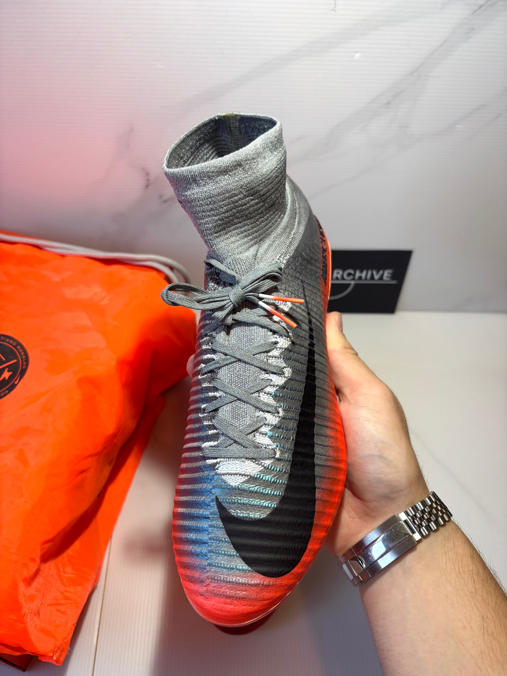 Nike Mercurial Superfly V Cr7 Chapter 4 Ag - Grey / Orange